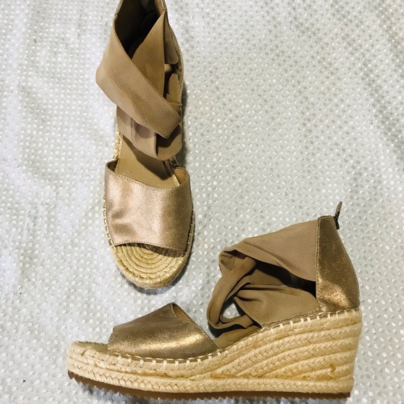 Eileen Fisher wedges - Picture 4 of 7